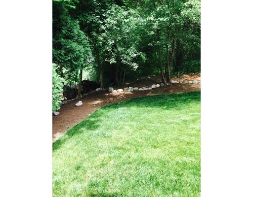 28 Hemlock Dr, Canton, MA 02021 photo 16