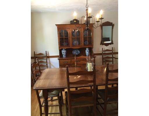 28 Hemlock Dr, Canton, MA 02021 photo 6