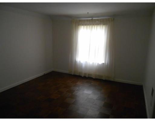 100 Cuff Ave, Springfield, MA 01104 photo 10
