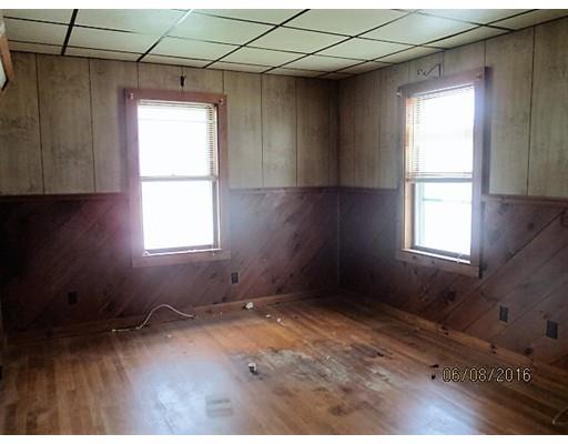 16 Maple St, Webster, MA 01570 photo 13