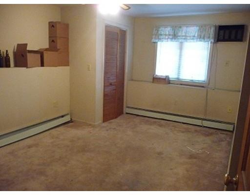 323 E Haverhill, Lawrence, MA 01841 photo 13