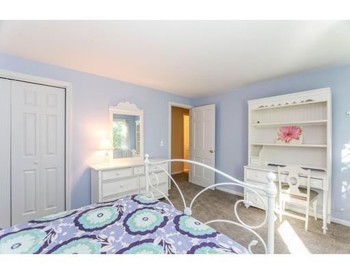 7 Mohawk Dr, Longmeadow, MA 01106 photo 19