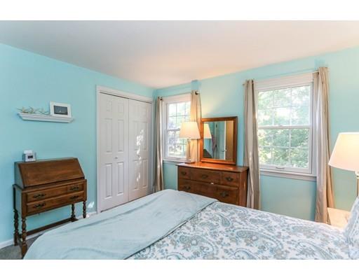 7 Mohawk Dr, Longmeadow, MA 01106 photo 23