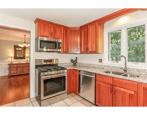 7 Mohawk Dr, Longmeadow, MA 01106 photo 8