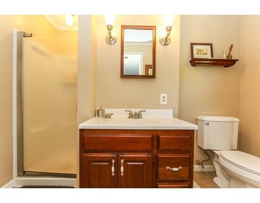 7 Mohawk Dr, Longmeadow, MA 01106 photo 16