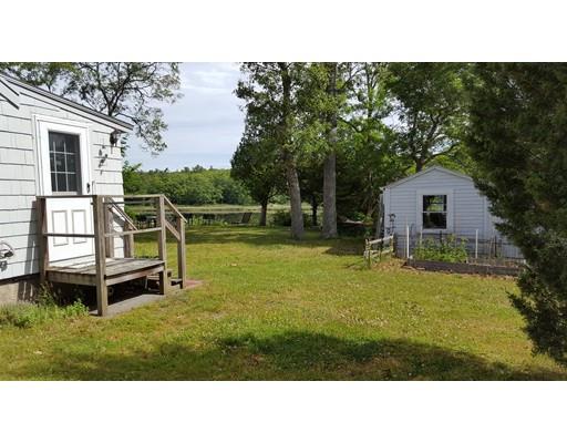 92 Circuit Ave, Wareham, MA 02571 photo 2
