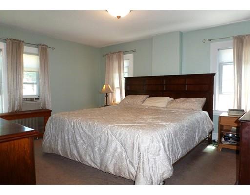 138 Gillette Ave, Springfield, MA 01118 photo 13