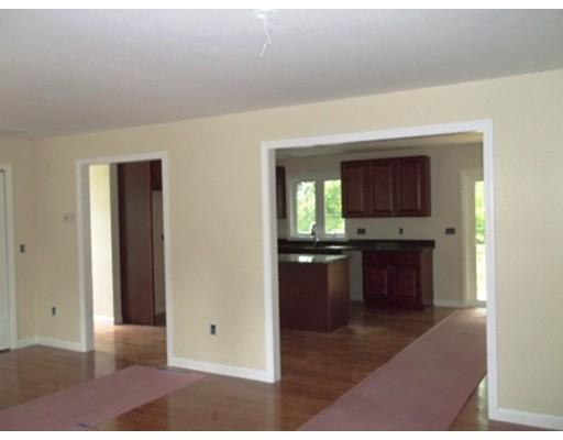 69 Leo, Fall River, MA 02723 photo 7