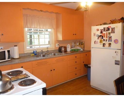 13 Harwich St, Worcester, MA 01607 photo 13