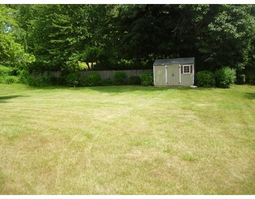 13 Harwich St, Worcester, MA 01607 photo 4