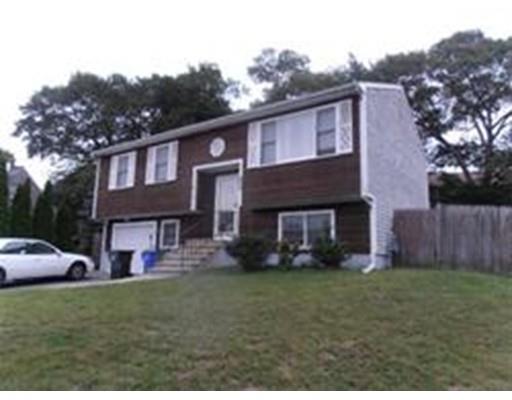 275 Hathaway Commons Rd, Fall River, MA 02720 photo 2