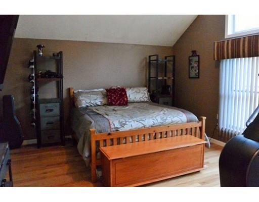 313 Fox Run Rd, Hudson, NH 03051 photo 17