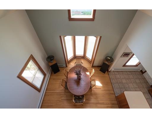 90 N Maple St, Florence, MA 01062 photo 13