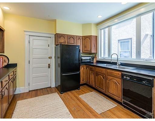 189 Rawson Rd #1, Brookline, MA 02445 photo 14
