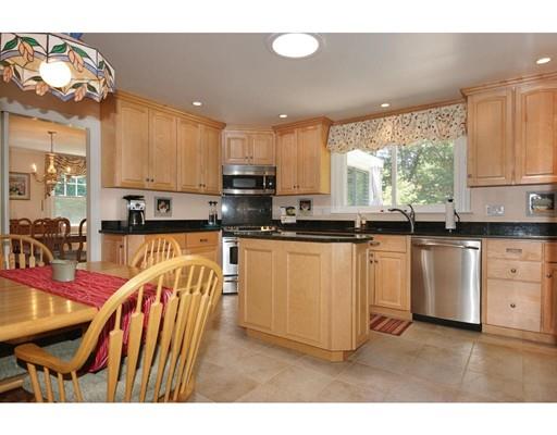 6 Raleigh Rd, Dover, MA 02030 photo 2