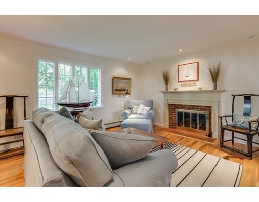 12 Edgemere Rd, Marblehead, MA 01945 photo 4
