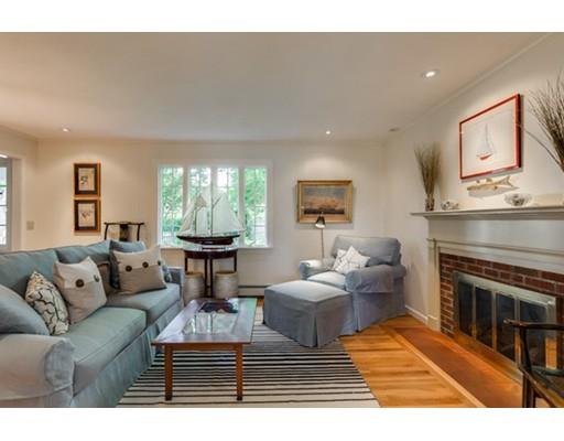 12 Edgemere Rd, Marblehead, MA 01945 photo 5