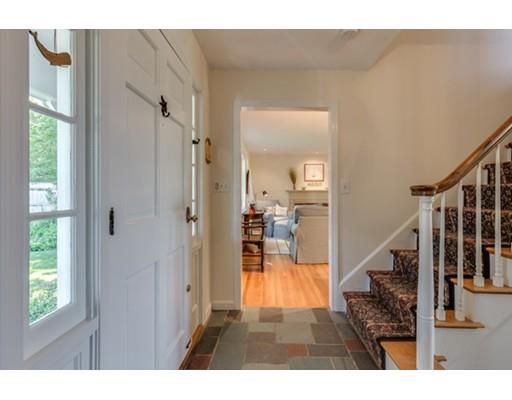 12 Edgemere Rd, Marblehead, MA 01945 photo 9