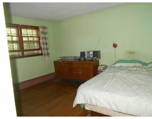 209 Forest Hills Rd, Springfield, MA 01128 photo 12