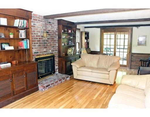 2 Stagecoach Rd, Hingham, MA 02043 photo 8