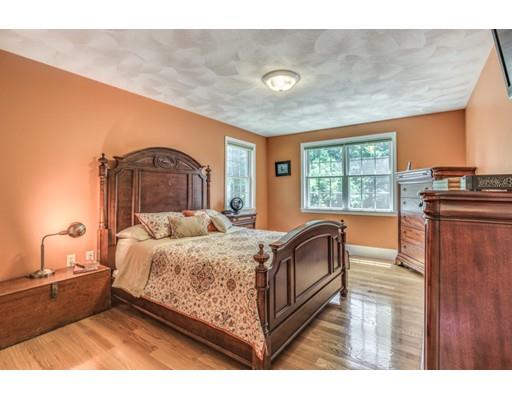 5 Ossippee Ln, Wakefield, MA 01880 photo 19
