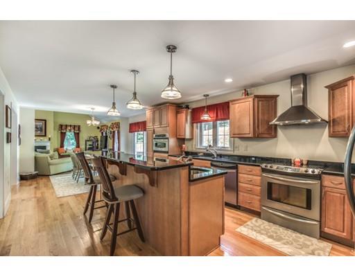 5 Ossippee Ln, Wakefield, MA 01880 photo 10