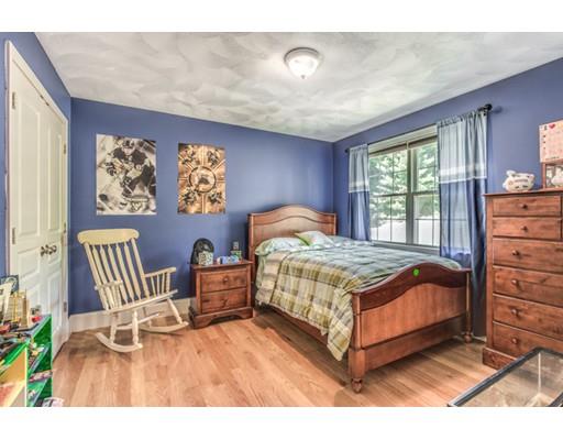 5 Ossippee Ln, Wakefield, MA 01880 photo 21