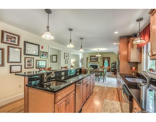 5 Ossippee Ln, Wakefield, MA 01880 photo 12