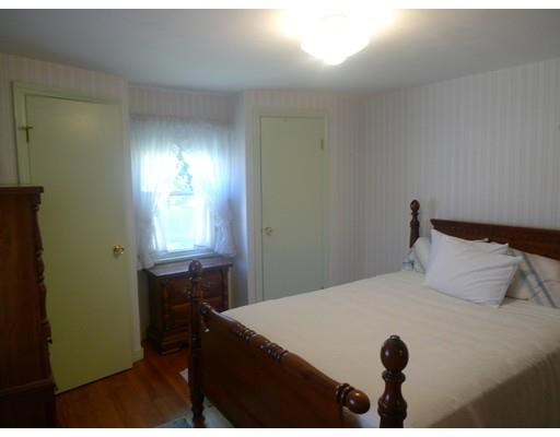 297 Roosevelt Ave, Springfield, MA 01118 photo 8