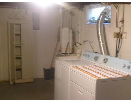 297 Roosevelt Ave, Springfield, MA 01118 photo 10