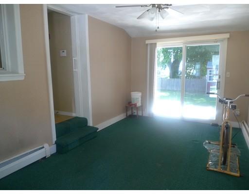 297 Roosevelt Ave, Springfield, MA 01118 photo 9