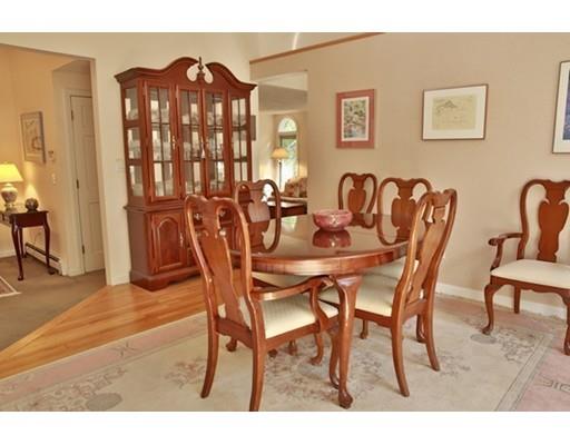 73 Holly St, Gloucester, MA 01930 photo 13