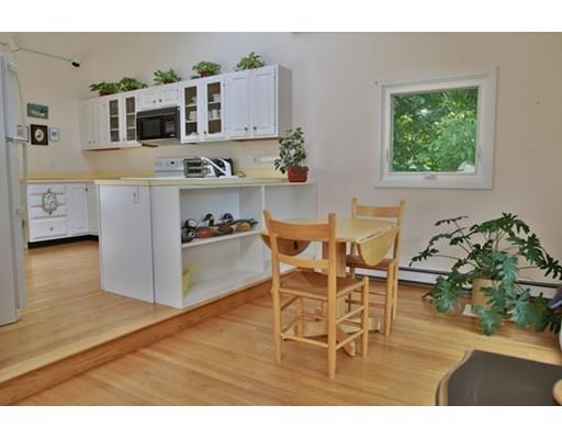 73 Holly St, Gloucester, MA 01930 photo 16