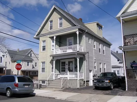 59 Myrtle St, Everett, MA 02149 photo 2