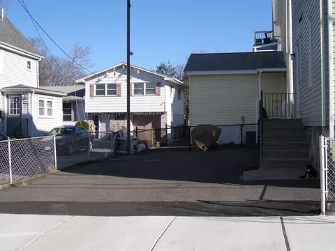 59 Myrtle St, Everett, MA 02149 photo 4