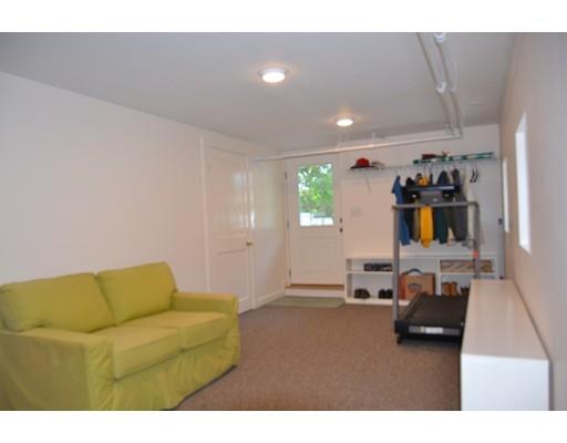 119 Winthrop Ave, Reading, MA 01867 photo 27