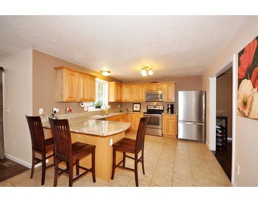 47 Taylor Rd, Maynard, MA 01754 photo 12