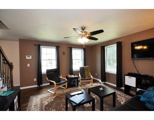 47 Taylor Rd, Maynard, MA 01754 photo 4