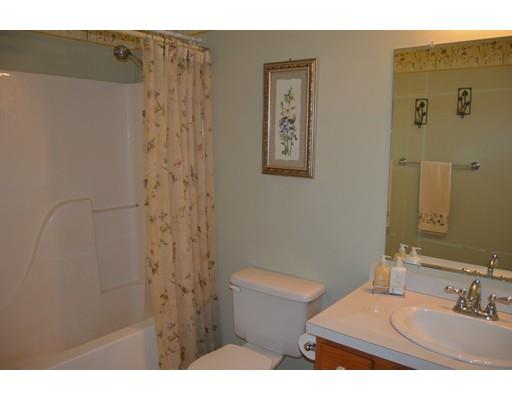 43 Heritage Path, Millis, MA 02054 photo 12