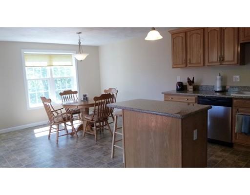 31 Honeysuckle Rd, Worcester, MA 01613 photo 6