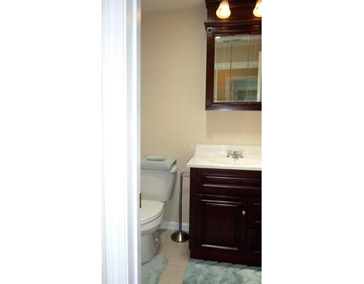 31 Honeysuckle Rd, Worcester, MA 01613 photo 16