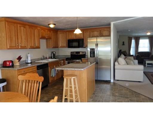 31 Honeysuckle Rd, Worcester, MA 01613 photo 7