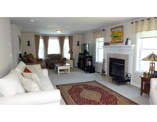 31 Honeysuckle Rd, Worcester, MA 01613 photo 3