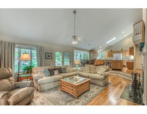 960 Hale St, Beverly, MA 01915 photo 9