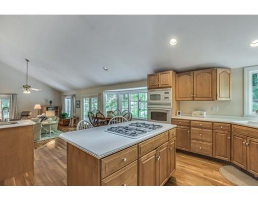 960 Hale St, Beverly, MA 01915 photo 16
