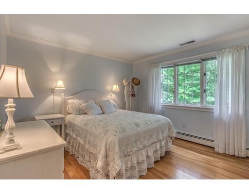 960 Hale St, Beverly, MA 01915 photo 21