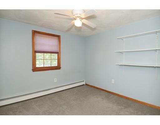 14 Tomahawk Ln, Danvers, MA 01923 photo 12