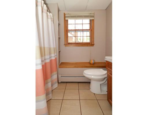 14 Tomahawk Ln, Danvers, MA 01923 photo 17