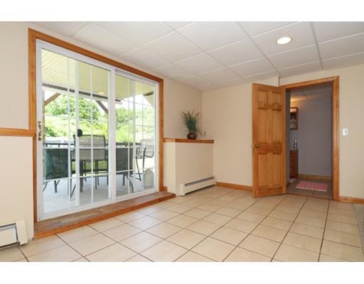 14 Tomahawk Ln, Danvers, MA 01923 photo 16