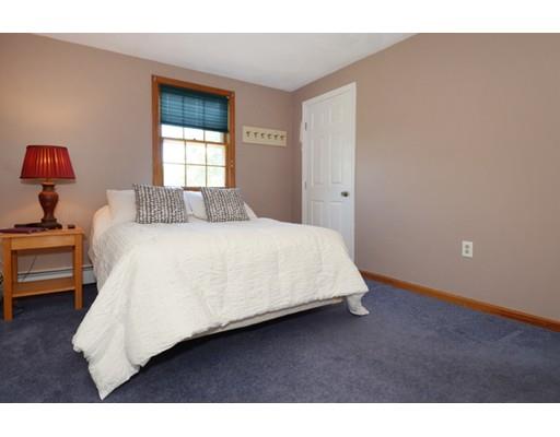 14 Tomahawk Ln, Danvers, MA 01923 photo 11